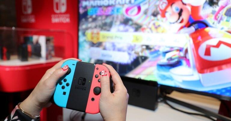 How to Charge a Nintendo Switch Joy-Con and Pro Controller |  Digital trends