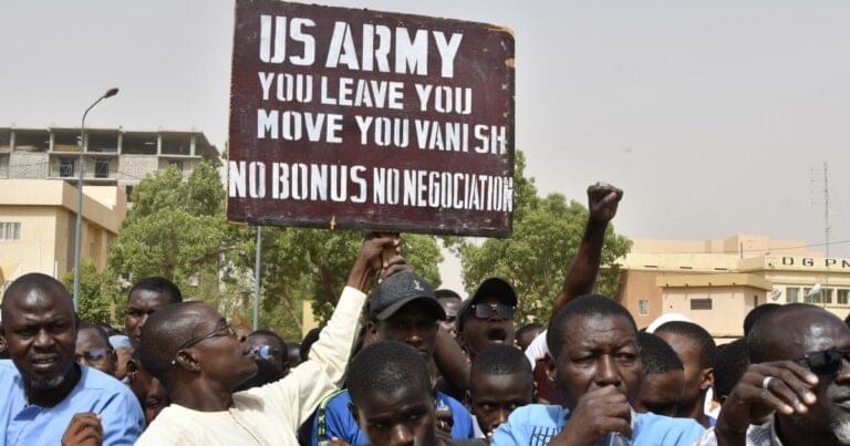 Hundreds protest in Niger demanding the withdrawal of US troops