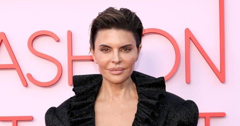 Lisa Rinna admits fillers were “not good” for her