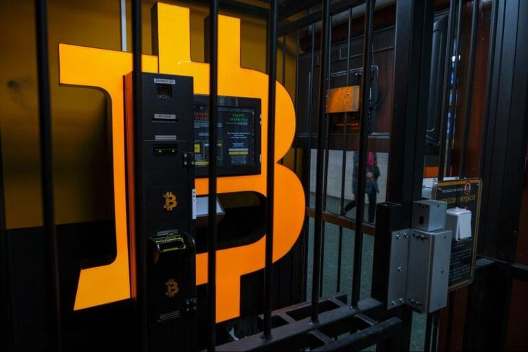 Why Bitcoin ATMs Are the Future of Currency Exchange |  Entrepreneur